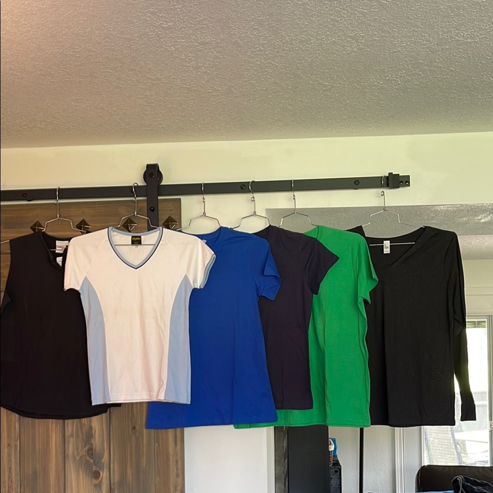Colorful T-Shirt Collection XL lot of new stock